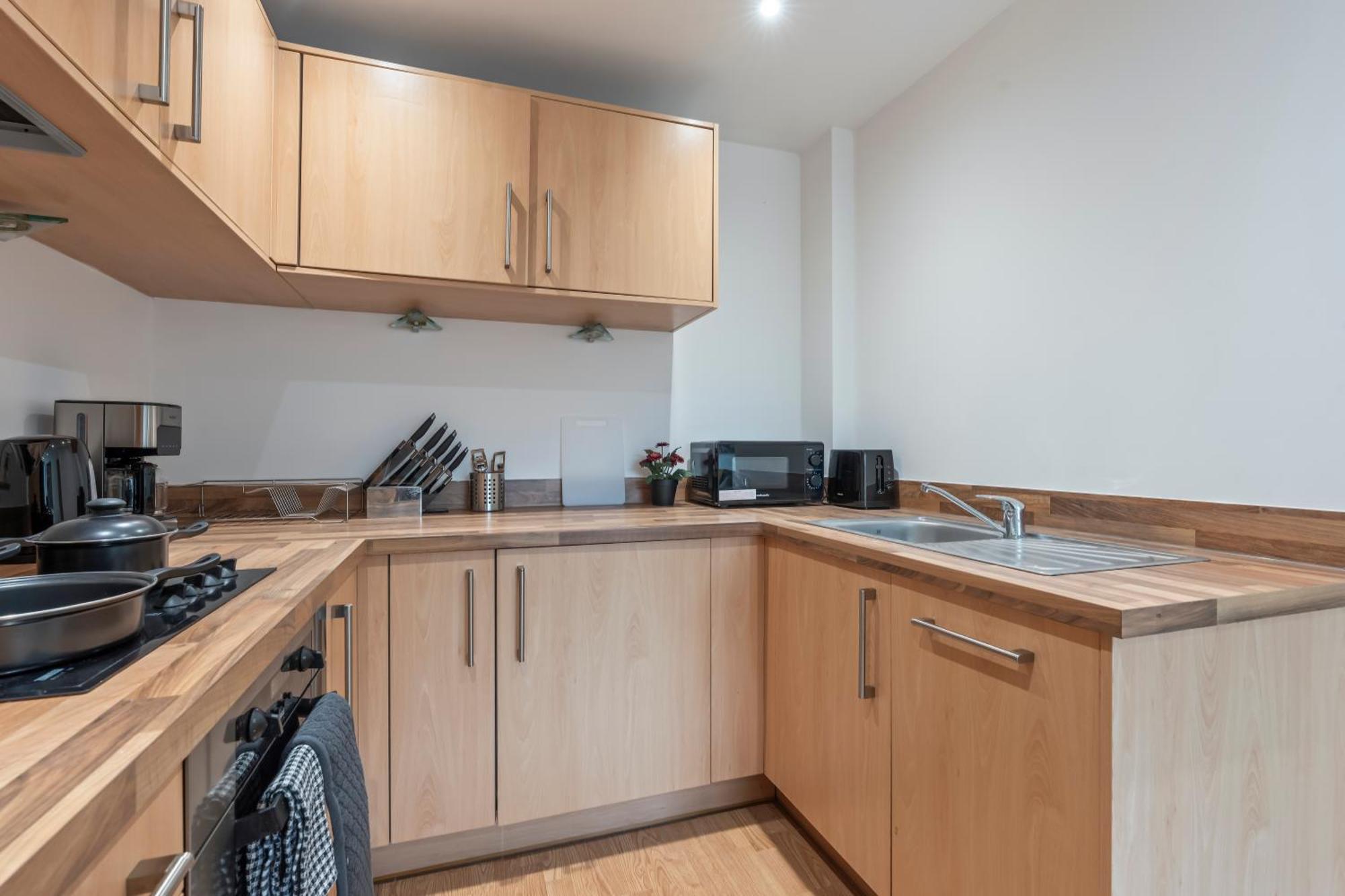 Heart Of City Centre Luxury Apartment With Secure Underground Parking Бирмингем Экстерьер фото