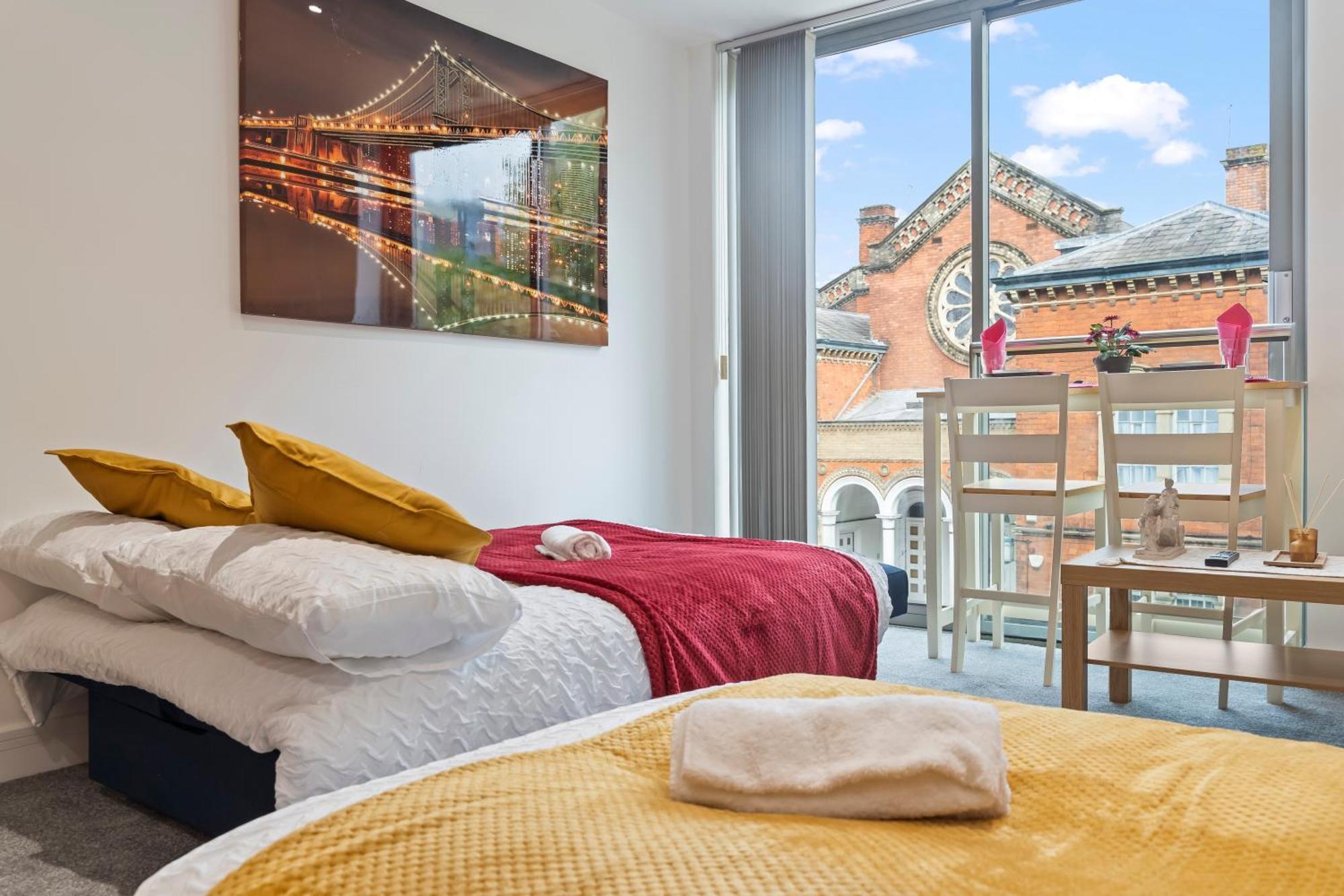 Heart Of City Centre Luxury Apartment With Secure Underground Parking Бирмингем Экстерьер фото