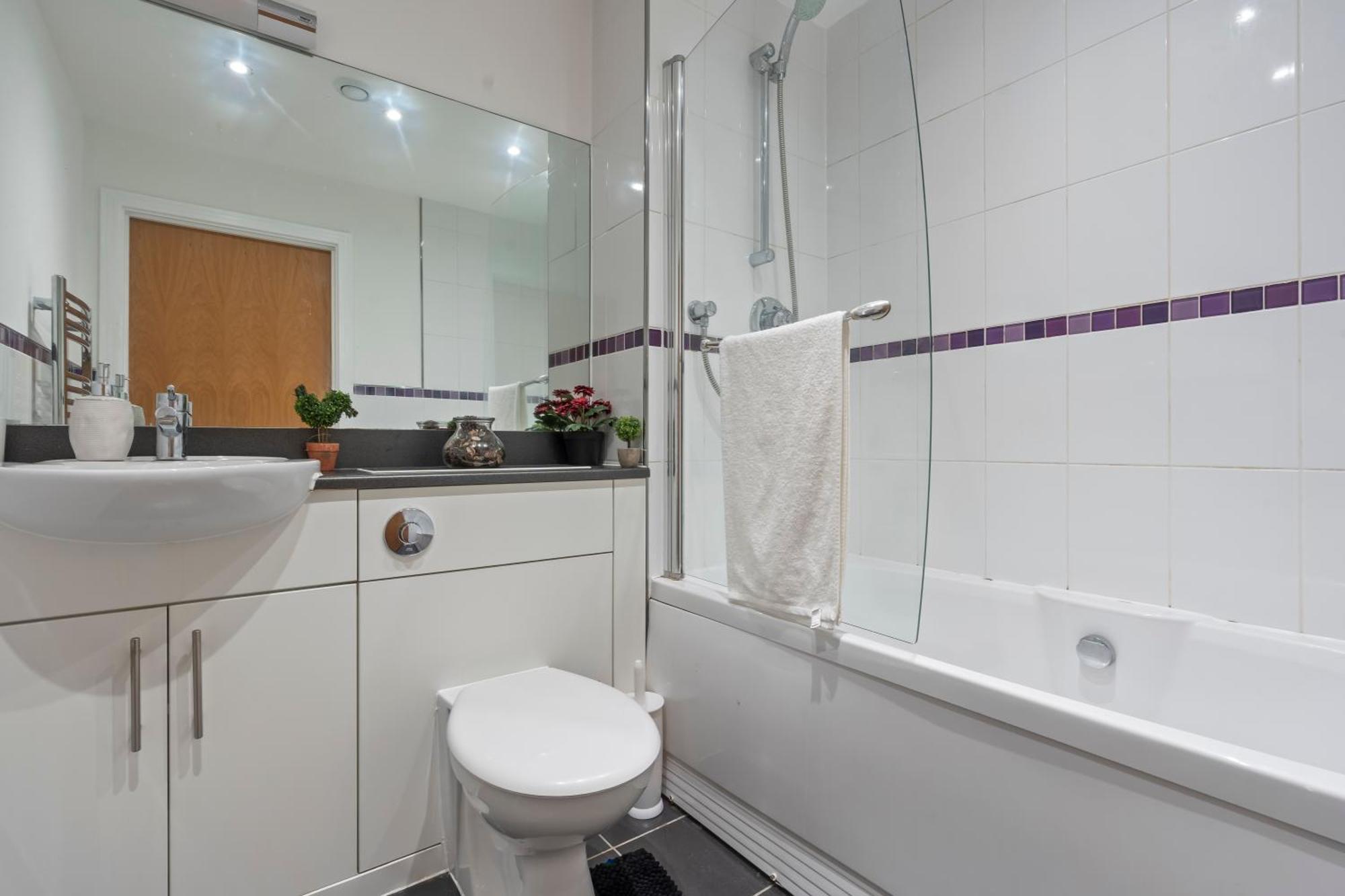 Heart Of City Centre Luxury Apartment With Secure Underground Parking Бирмингем Экстерьер фото